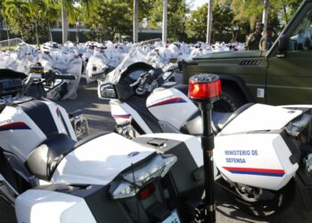 China dona flotilla de vehículos a FFAA dominicanas