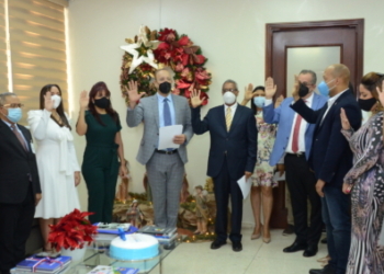 Rodríguez juramenta cuatro comités institucionales de PROINDUSTRIA