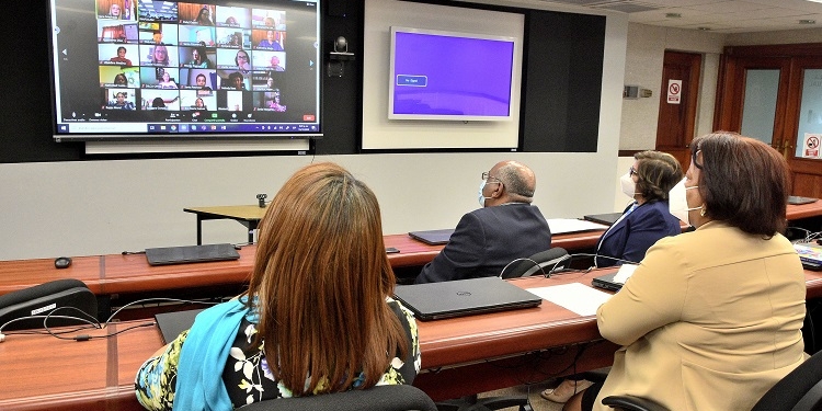 Inafocam llama a docentes a persistir en el estudio y la investigación