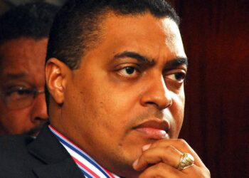 Asaltan al director del periódico El Día junto a su familia