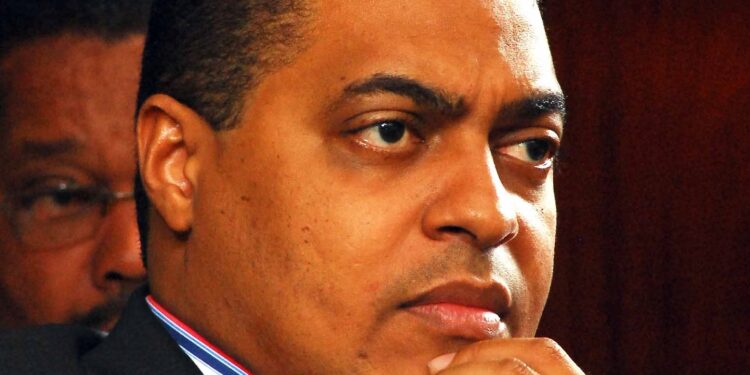 Asaltan al director del periódico El Día junto a su familia