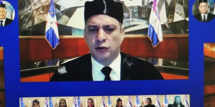 Pleno SCJ juramenta y entrega despachos a 40 nuevos jueces de paz