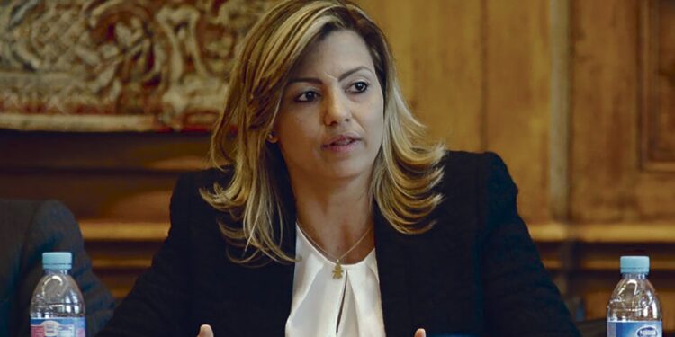 Auditoría no encontró irregularidades en gestión de Michelle Cohen en Procompetencia