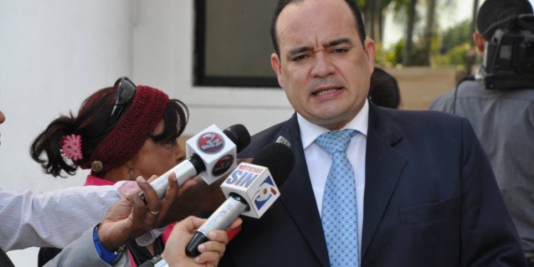 Miguel Surún va delante en conteo de las elecciones Colegio de Abogados