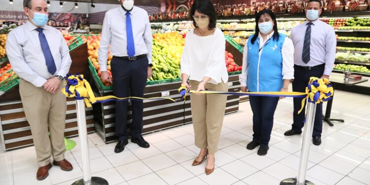 Grupo Ramos abre tres nuevos Sirena Market