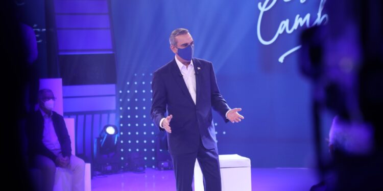 Abinader garantiza recuperación del país tras efectos COVID-19