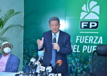 Reacción de Leonel luego que JCE declara FP partido minoritario