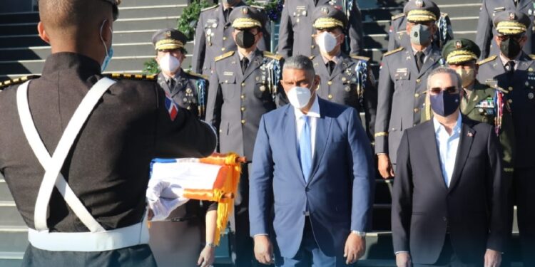 La visita de Luis Abinader a la sede de la Policía Nacional