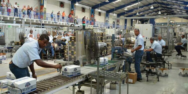 AIRD: Actividad Manufacturera aumentó en diciembre 2020