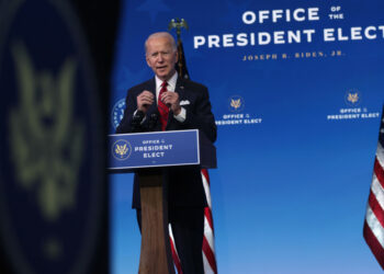 Biden arremeterá de inmediato contra decisiones controversiales de Trump