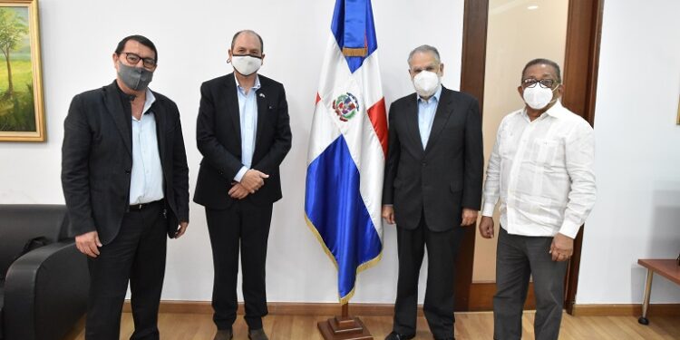 Embajador de Israel ofrece apoyo a RD para sostenibilidad del agua y el sector agrícola