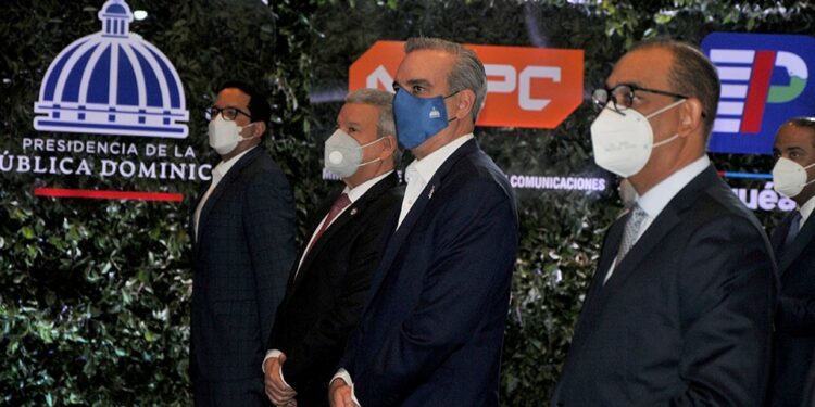 Serán 20 las edificaciones para parqueos que construirá el gobierno