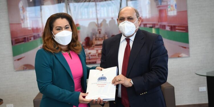 El INFOTEP incluirá en carreras técnicas asignatura sobre equidad de género