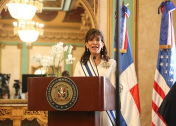 Robin Bernstein se despide de RD, pese a pataleo de Donald Trump en Washington