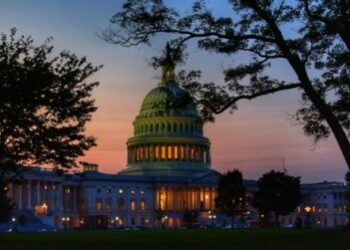 Cómo se contó el asalto al Capitolio en los medios de Estados Unidos