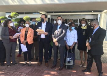 Organizaciones sociales objetan se firme pacto eléctrico sin consultarlas