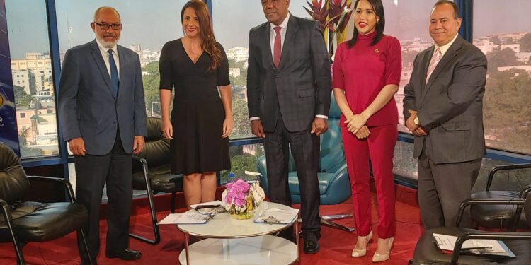 Antonio Almonte: Gobierno está listo para firmar el Pacto Eléctrico