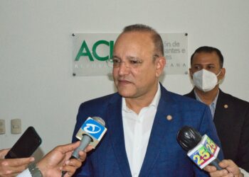 PROINDUSTRIA explica a industriales de Santiago las ventajas de obtener registro y calificación industrial