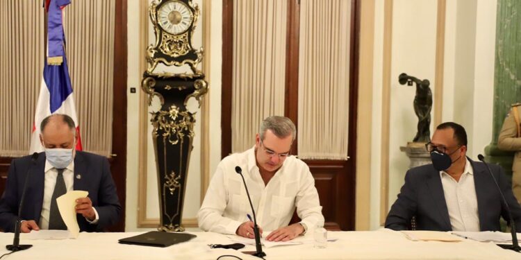 Gobierno prestará mil 650 MM a cooperativas, que serán pagados hasta el último centavo