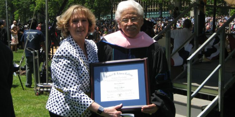 Celebridades en FL lamentan deceso Pacheco