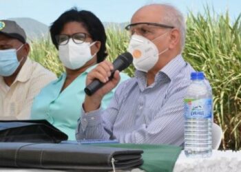 Abinader instruye para que sean favorecidos y respetados los productores agrícolas del Sur