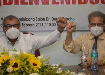 Senén Caba va de nuevo por la presidencia del Colegio Médico Dominicano