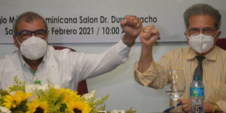 Senén Caba va de nuevo por la presidencia del Colegio Médico Dominicano