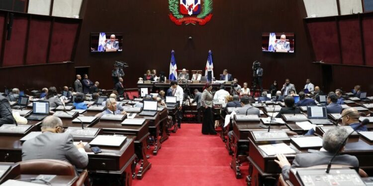 Diputados aprueban proyecto desarrollo e incentivo por 30 años en siete provincias fronterizas