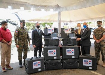 USA dona ocho ventiladores a RD en apoyo a la lucha contra el COVID-19