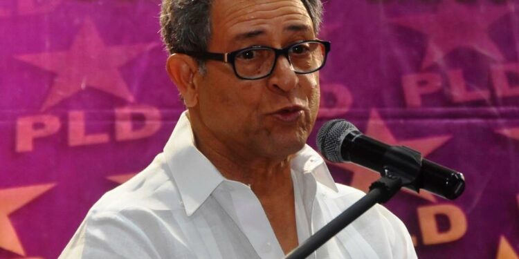 Felucho Jiménez dice no seguirá en el comité político del PLD