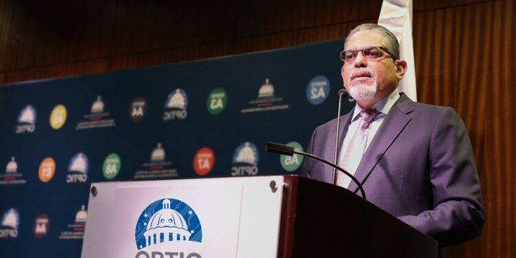 Considera trascendental el Portal único de Transparencia del Estado