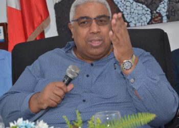 Reflexiones del cambio: La idiotez de las traiciones