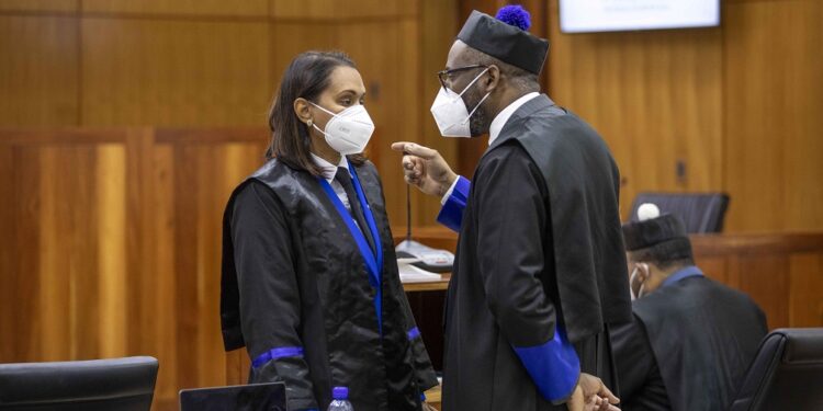 Revocan decisión que excluía nuevas pruebas financieras contra Víctor Díaz Rúa