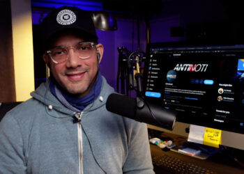 Sergio Carlo anuncia que llevará “El Antinoti” a televisión nacional