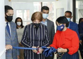 Ministra de Cultura valora trabajo de Comisionada  en USA; dice no saber de "nominilla" en Nueva York