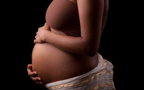 Advierte parturientas haitianas están generando muchos problemas al país