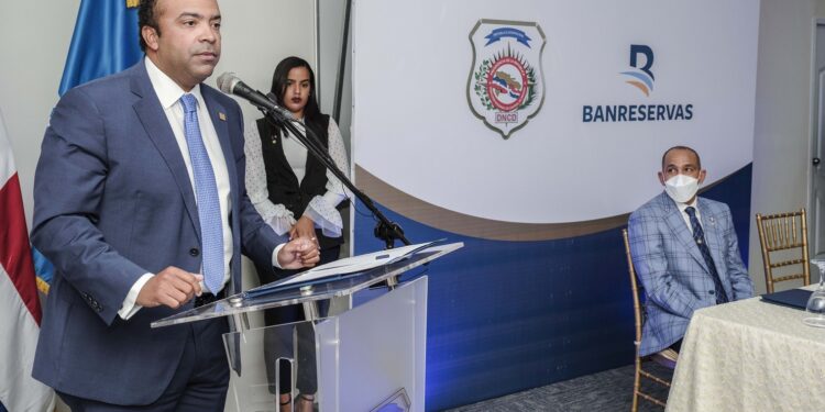 DNCD se suma a facilidades crediticias de Banreservas