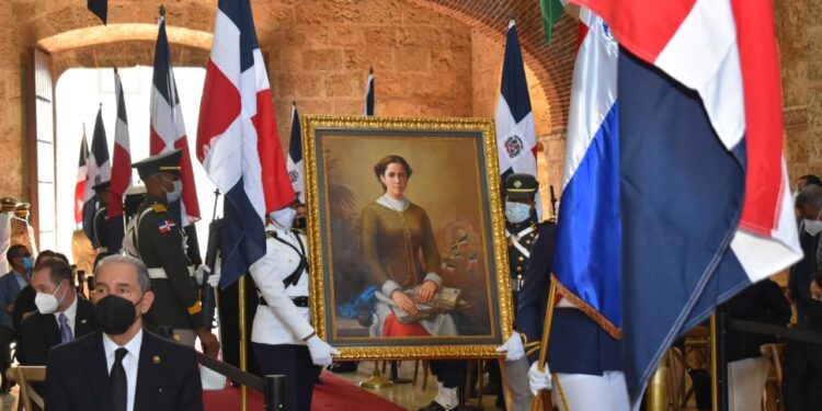 Restos de Rosa Duarte exaltados al Panteón de la Patria