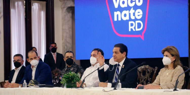 República Dominicana agota lotes de vacunas anti COVID-19