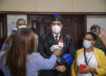 Jueza aplaza audiencia preliminar a los encartados de la red de El Abusador