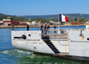 Buque Francés  “Dumont D´ Urville” atraca en Puerto Plata