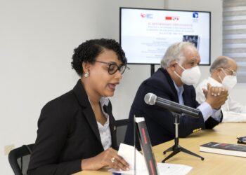 Wilfredo Lozano presenta nueva edición de su libro El reformismo dependiente