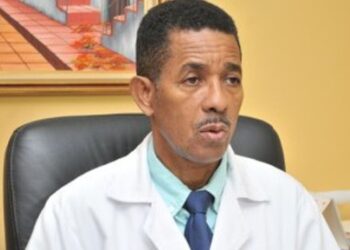 Clemente Terrero preocupado alguna cepa de COVID-19 sea resistente a la vacuna