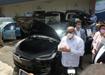 Comienza formación de primeros técnicos automotriz de vehículos híbridos