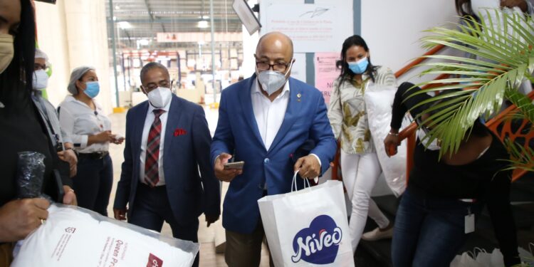 Comisiones Cámara de Diputados recorren parque industrial DISDO