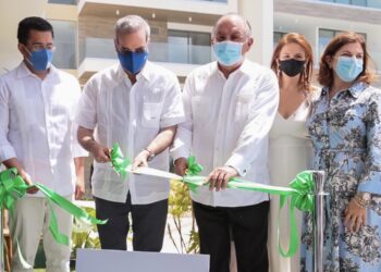 Presidente Abinader inaugura IL Lago Beach & Golf Cap Cana