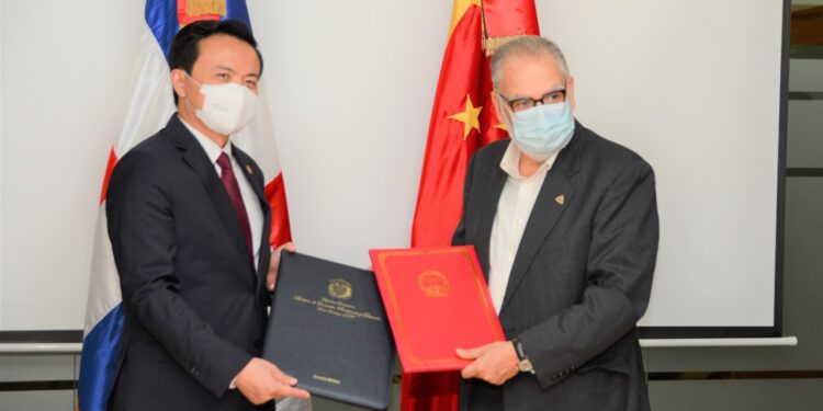 República Dominicana y China estrechan sus relaciones