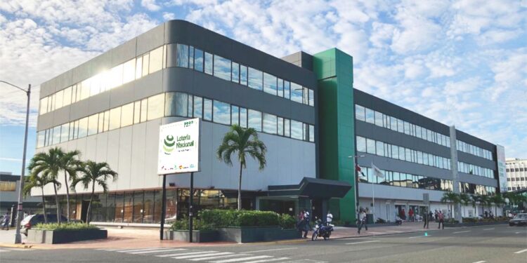 Lotería Nacional relanza billete con alrededor de 32 millones de pesos en premios