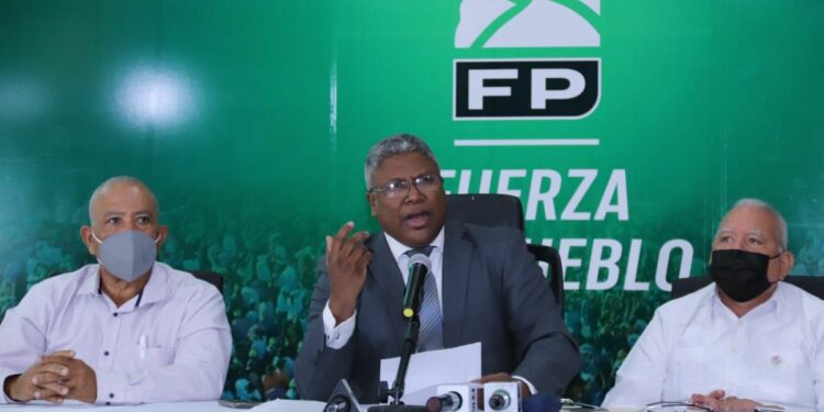 Fuerza del Pueblo pide mantener programas de ayudas y entregar prestaciones a empleados cancelados