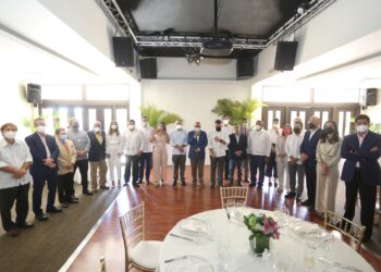 Ulises Rodríguez urge a diputados a aprobar contratos que permitirán el traslado industrias al parque DISDO